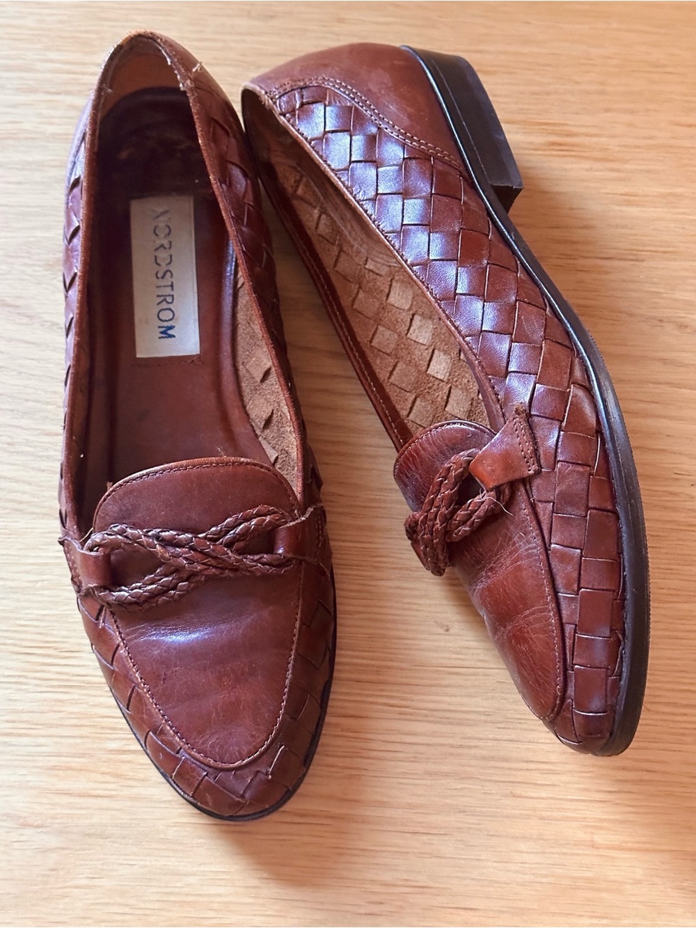 Nordstrom vintage 90s Brown Leather Woven Loafers sz 9- 9.5N
